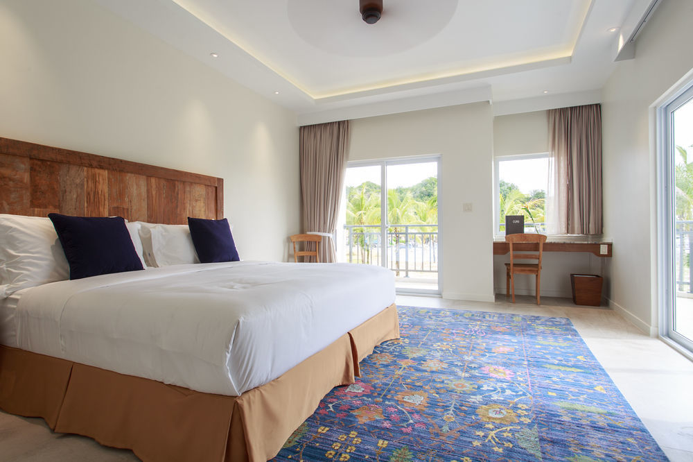 Cove Resort Palau Корор Екстериор снимка