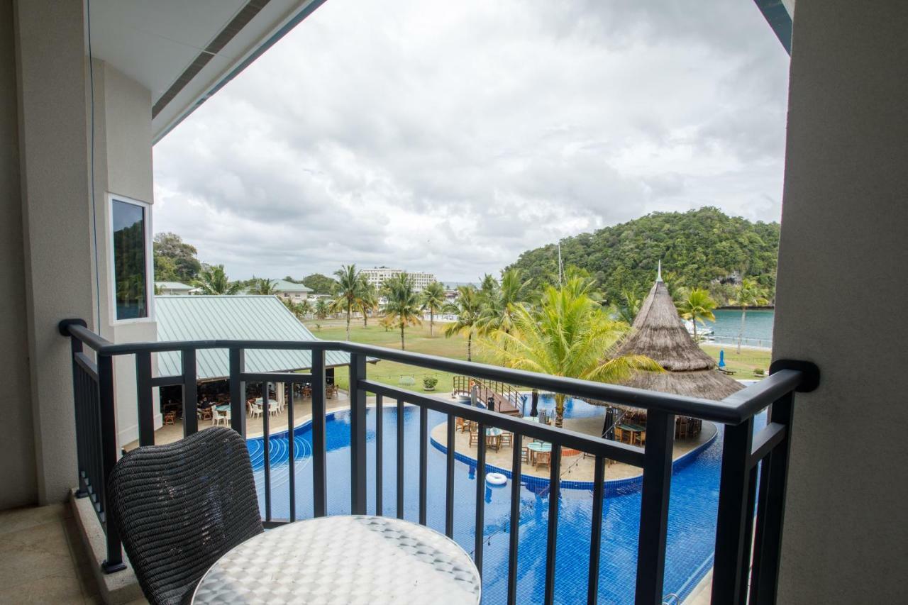 Cove Resort Palau Корор Екстериор снимка