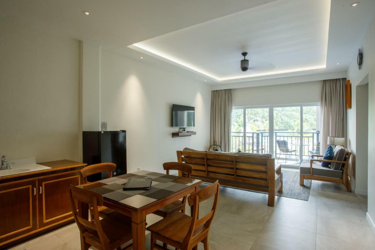 Cove Resort Palau Корор Екстериор снимка